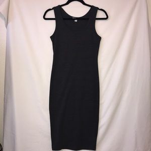 Tight fitting mid-dress